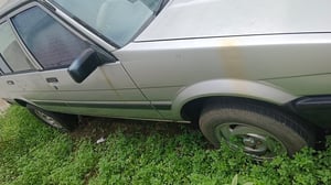 โคโรลล่าท้ายตัดครับ