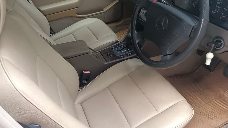 ปี1997 สภาพดี ไมล์140,000กม.ครับ