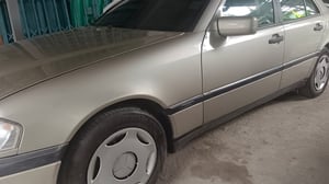 ปี1997 สภาพดี ไมล์140,000กม.ครับ