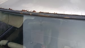 โคโรลล่าท้ายตัดครับ