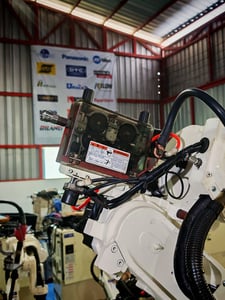 หุ่นยนต์เชื่อม OTC FD-B4 