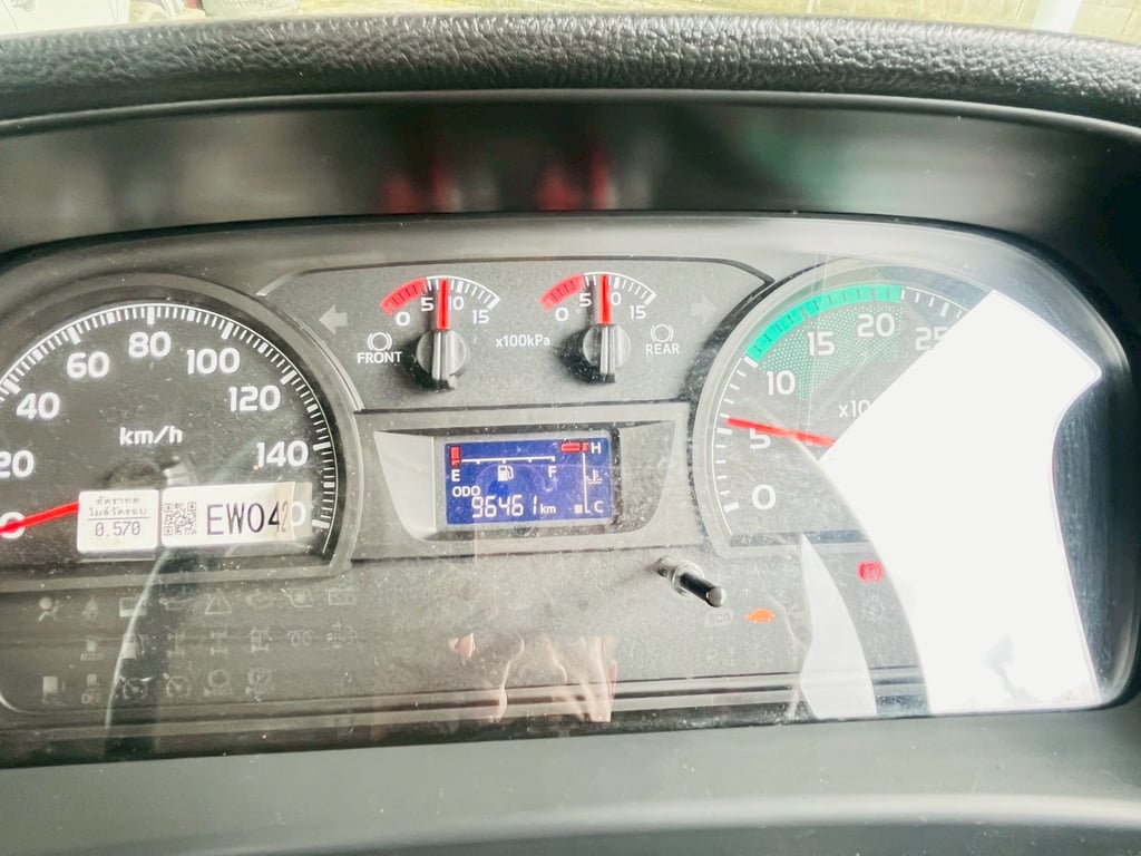 HINO FM 260แรงม้า รถบรรทุก 10ล้อ กระบะเหล็ก ปี2019 เลขไมล์น้อยกว่า 100,000 กม. (ระยอง-นิคมพัฒนา)