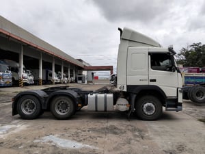 VOLVO FM 370 FM1162T34370ALSM 370แรงม้า รถบรรทุก 10ล้อ หัวลาก เฉพาะหัว ปี2015 (ทะเบียน 67-9462)