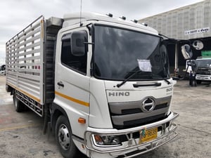 HINO DOMINATOR500 FC9JJ1A-CBAHF 210แรงม้า รถบรรทุก 6ล้อ กระบะคอกสูง ปี2023 เลขไมล์น้อยกว่า 50,000 กม. (ทะเบียน 68-9636) HINO DOMINATOR500 FC9JJ1A-CBAHF 210แรงม้า รถบรรทุก 6ล้อ กระบะคอกสูง ปี2023 เลขไมล์น้อยกว่า 50,000 กม. (ทะเบียน 68-9636)