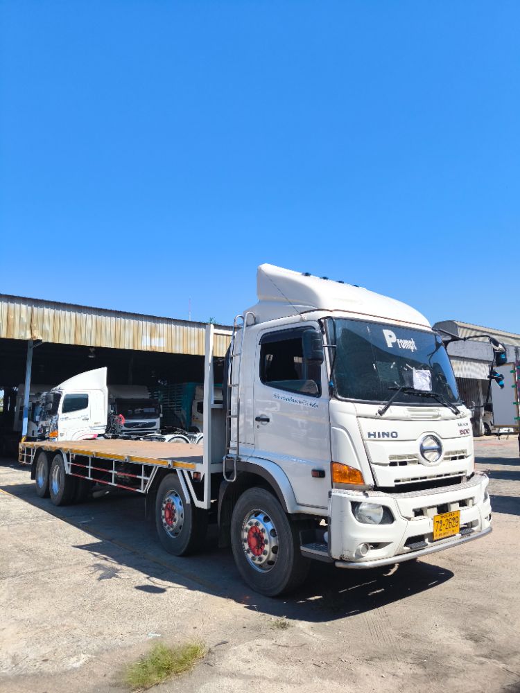 HINO HINO VICTOR500 HINO Fl8JN1A-SGT 12 ล้อ, กระบะคอกเ 260แรงม้า รถบรรทุก 12ล้อ พื้นเรียบ ปี2017 เลขไมล์น้อยกว่า 500,000 กม. HINO HINO VICTOR500 HINO Fl8JN1A-SGT 12 ล้อ, กระบะคอกเ 260แรงม้า รถบรรทุก 12ล้อ พื้นเรียบ ปี2017 เลขไมล์น้อยกว่า 500,000 กม.
