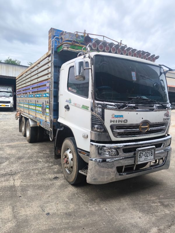 HINO HINO DOMINATOR500 	HINO FM2PNPD 314แรงม้า รถบรรทุก 6ล้อ กระบะคอกสูง ปี2009 เลขไมล์น้อยกว่า 800,000 กม.