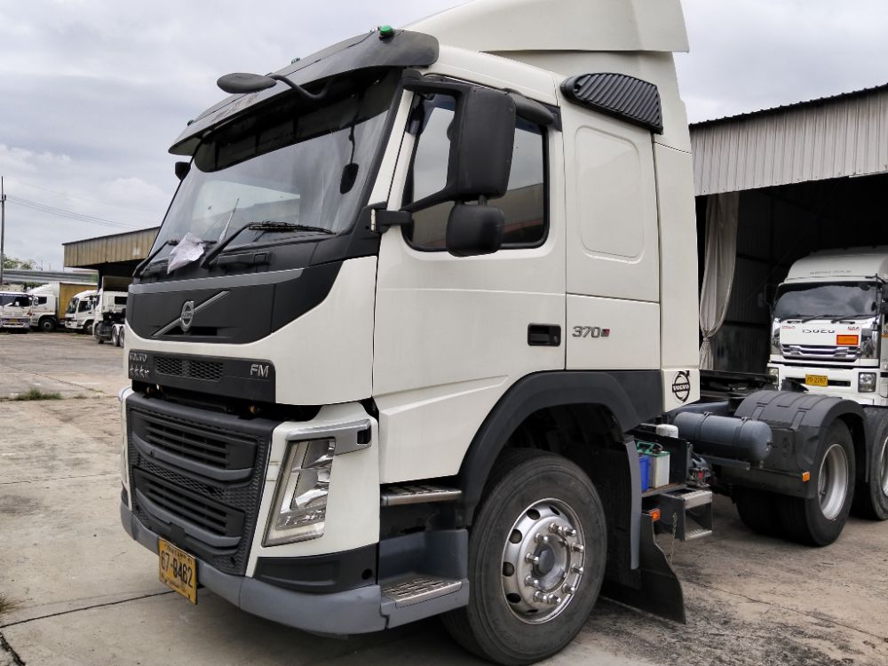 VOLVO FM 370 FM1162T34370ALSM 370แรงม้า รถบรรทุก 10ล้อ หัวลาก เฉพาะหัว ปี2015 (ทะเบียน 67-9462) VOLVO FM 370 FM1162T34370ALSM 370แรงม้า รถบรรทุก 10ล้อ หัวลาก เฉพาะหัว ปี2015 (ทะเบียน 67-9462)