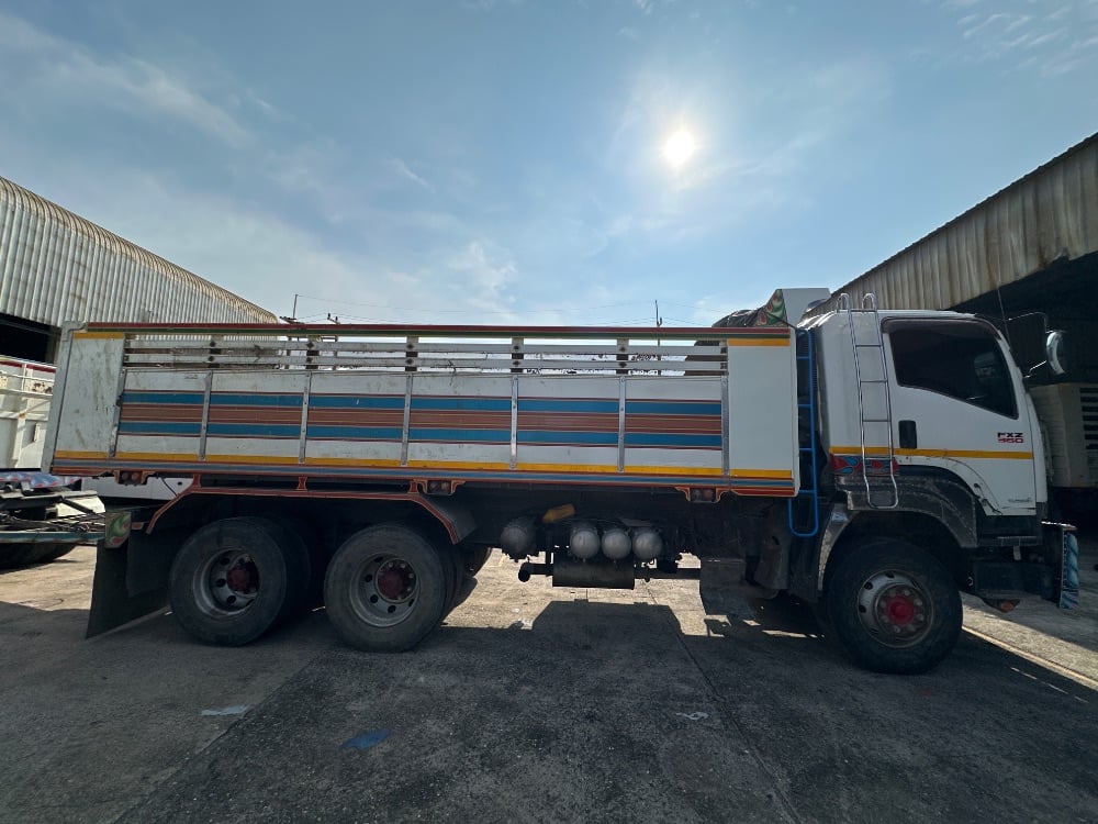 ISUZU ISUZU FXZ360 FXZ77QDFIH 360แรงม้า รถบรรทุก 10ล้อ กระบะคอกสูง ปี2012 ISUZU ISUZU FXZ360 FXZ77QDFIH 360แรงม้า รถบรรทุก 10ล้อ กระบะคอกสูง ปี2012