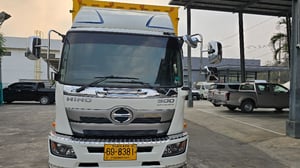 HINO DOMINATOR500 FC9JL1A-CBAHF  210แรงม้า รถบรรทุก 6ล้อ ตู้แห้ง ปี2024