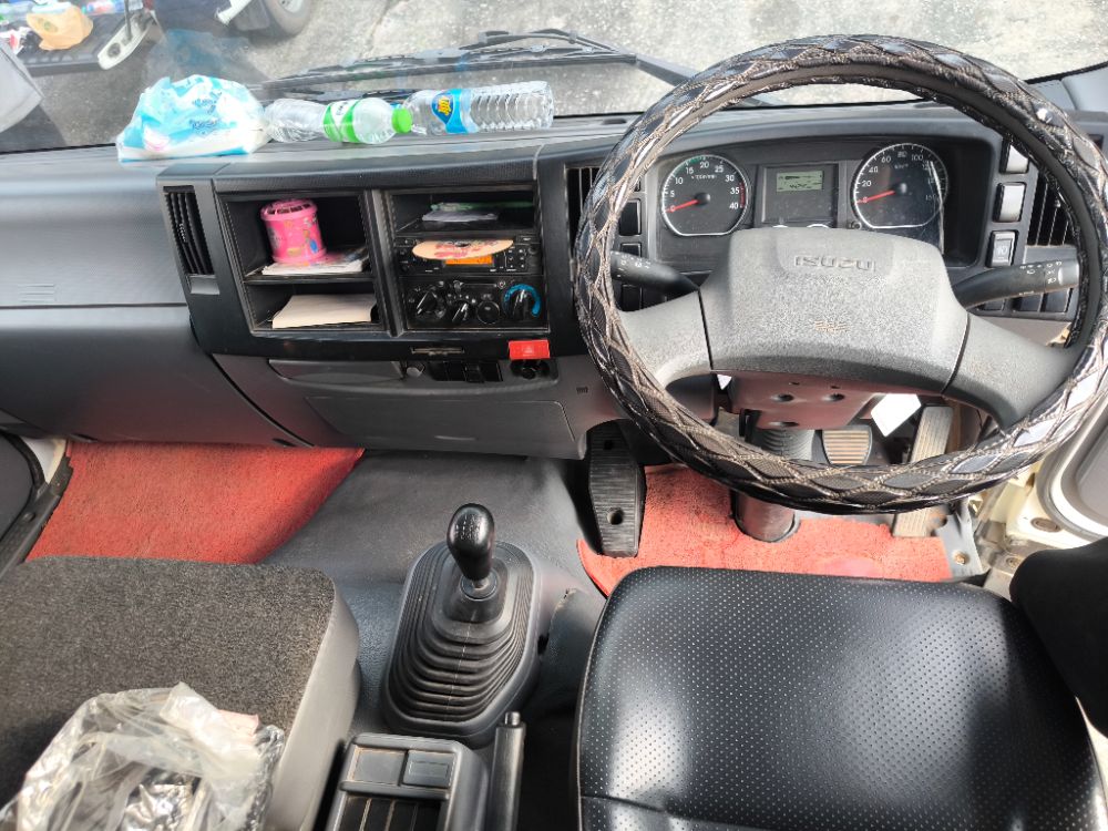 ISUZU ISUZU FRR210	ISUZU FRR90HSXTU  210แรงม้า รถบรรทุก 6ล้อ ดั้มพ์ ปี2022 เลขไมล์น้อยกว่า 50,000 กม.