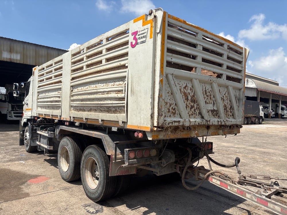 HINO VICTOR500 FM2PN1D-XHT 10 ล้อ กระบะเหล็กดัมพ์ HINO VICTOR500 FM2PN1D-XHT 10 ล้อ กระบะเหล็กดัมพ์