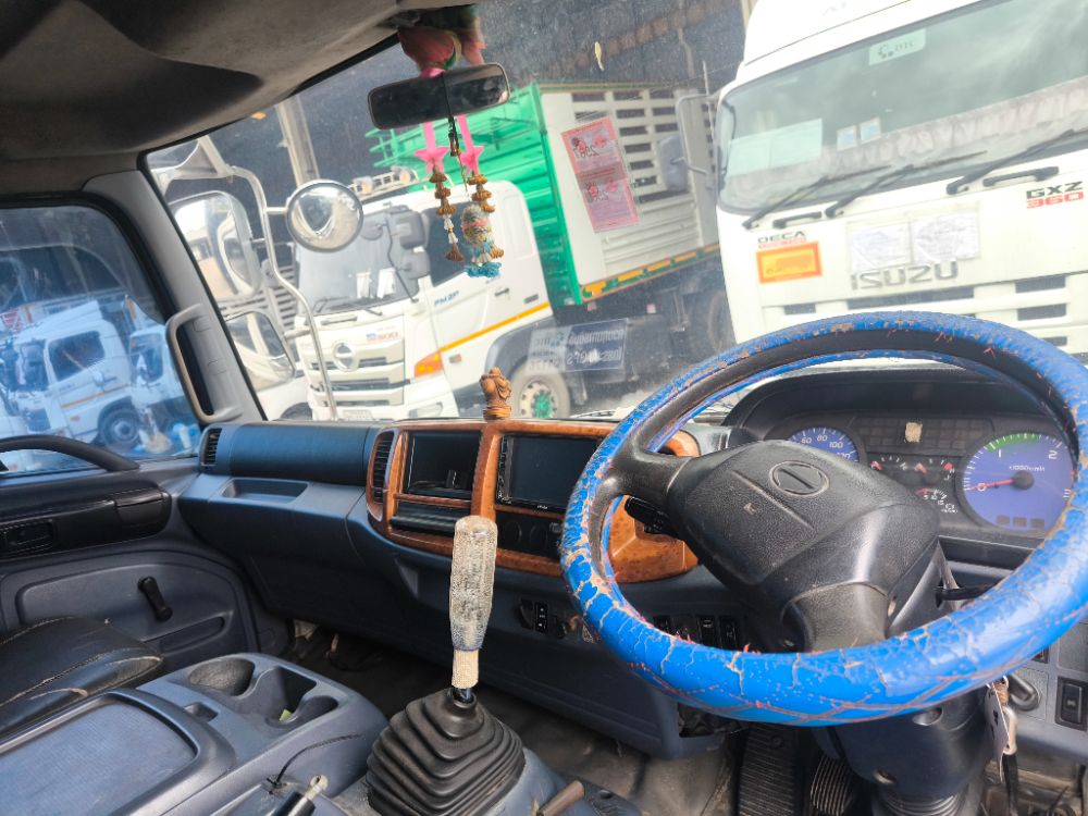 HINO HINO DOMINATOR500 	HINO FM2PNPD 314แรงม้า รถบรรทุก 6ล้อ กระบะคอกสูง ปี2009 เลขไมล์น้อยกว่า 800,000 กม.