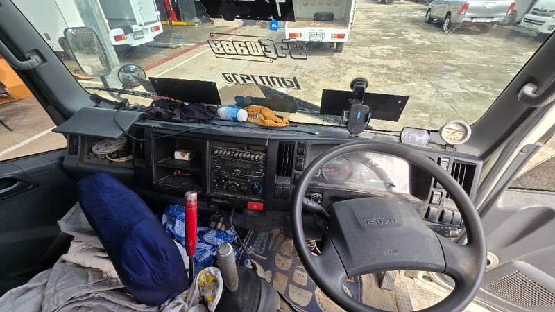 ISUZU NMR130 NMR85EXXXU 130แรงม้า รถบรรทุก 6ล้อ ดั้มพ์ ปี2023 เลขไมล์น้อยกว่า 50,000 กม.(81-3482)