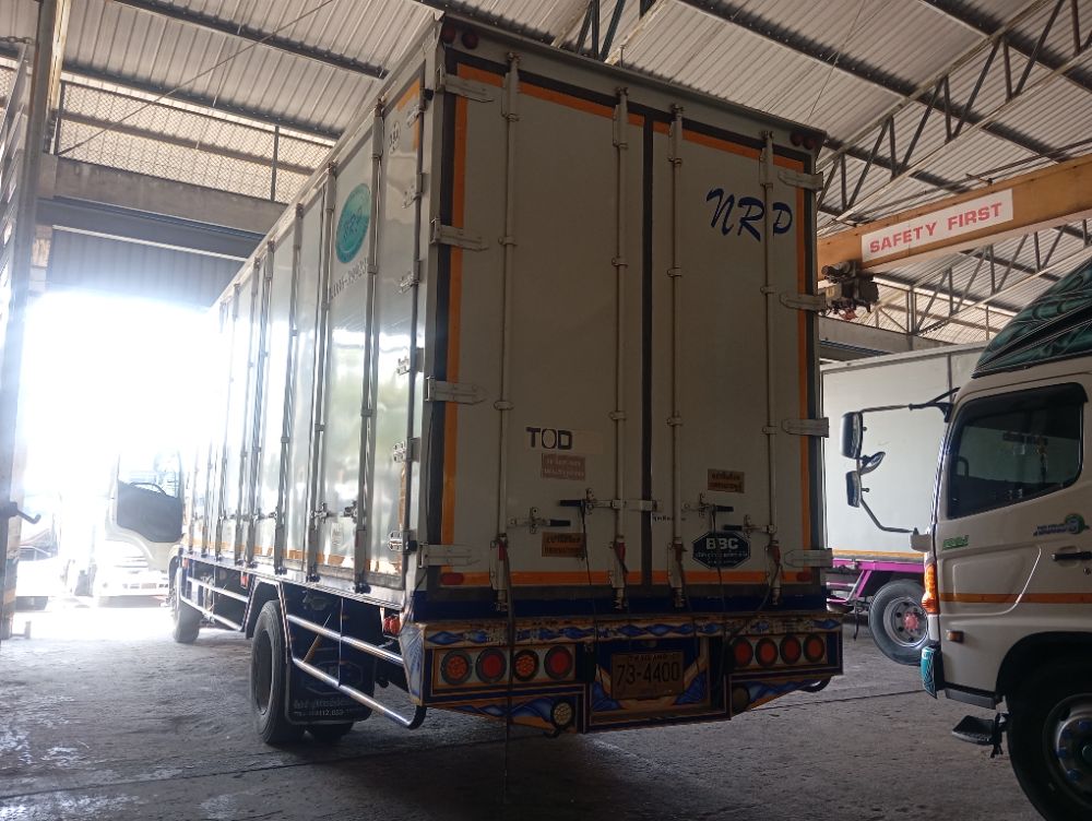 HINO HINO VICTOR500  FG8JP1A-JGT 240แรงม้า รถบรรทุก 6ล้อ ตู้แห้ง ปี2019