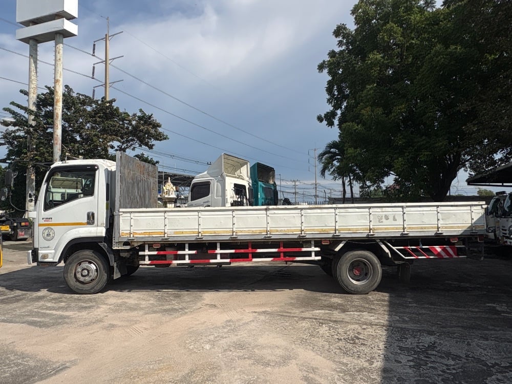 ISUZU ISUZU FRR190 FRR90NNXXQ 190แรงม้า รถบรรทุก 6ล้อ กระบะเหล็ก ปี2014