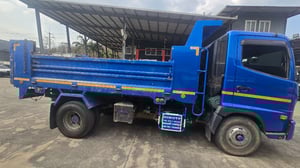 HINO DOMINATOR500 FC9JE1A-CBAHF 210แรงม้า รถบรรทุก 6ล้อ ดั้มพ์ ปี2023