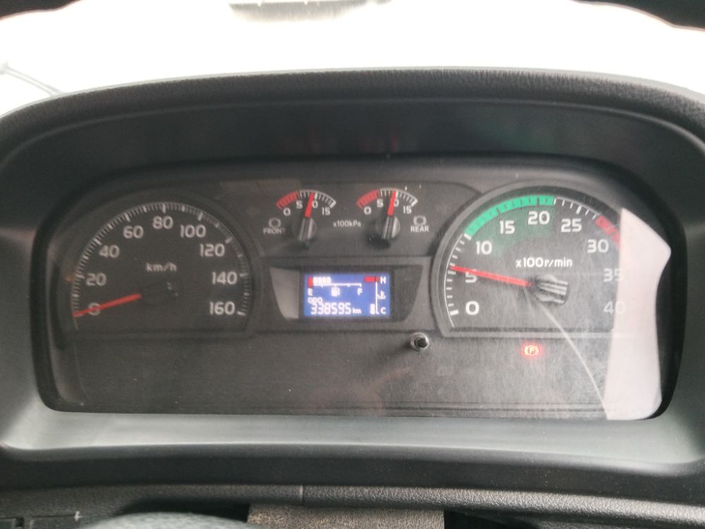 HINO VICTOR500 FG8JR1A-JGT 240แรงม้า รถบรรทุก 6ล้อ ตู้แห้ง ปี2022 เลขไมล์น้อยกว่า 500,000 กม. (ทะเบียน 68-2381) HINO VICTOR500 FG8JR1A-JGT 240แรงม้า รถบรรทุก 6ล้อ ตู้แห้ง ปี2022 เลขไมล์น้อยกว่า 500,000 กม. (ทะเบียน 68-2381)