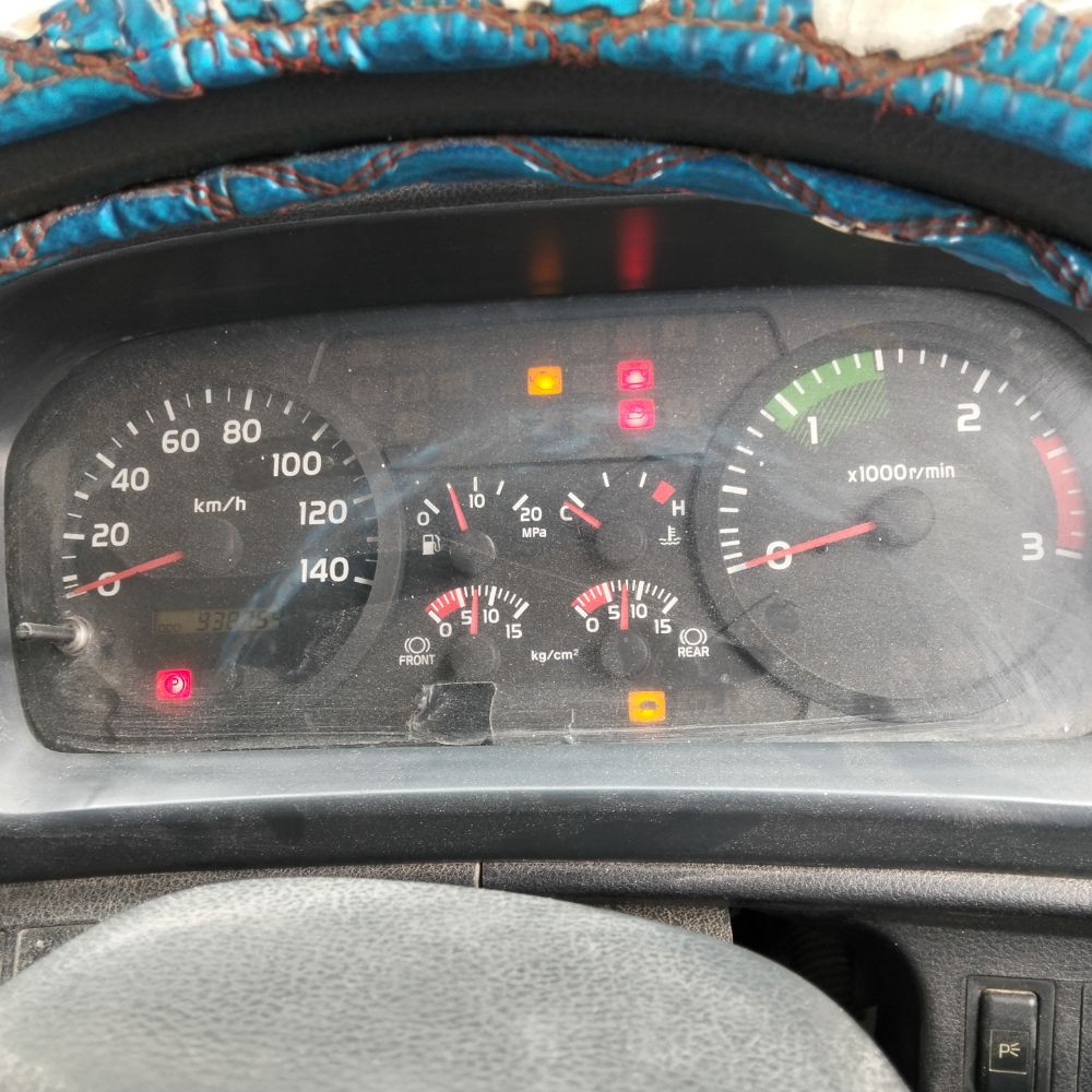 HINO HINO 500	HINO FM2PKMA 360แรงม้า รถบรรทุก หัวลาก 10ล้อ หัวลาก เฉพาะหัว ปี2012 เลขไมล์มากกว่า 800,000 กม.