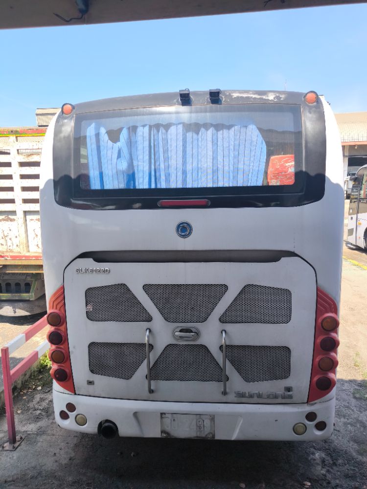 "SUNLONG SLK6122D รถโดยสารบัส 43 ที่นั่ง" จดทะเบียนปี2015 ไมล์น้อยกว่า600,000 "SUNLONG SLK6122D รถโดยสารบัส 43 ที่นั่ง" จดทะเบียนปี2015 ไมล์น้อยกว่า600,000