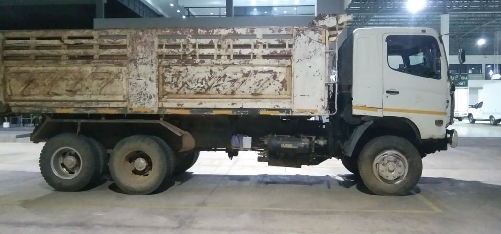 HINO HINO MIEGA FM FM2PNPD 314แรงม้า รถบรรทุก 10ล้อ กระบะคอกสูง ปี2011 HINO HINO MIEGA FM FM2PNPD 314แรงม้า รถบรรทุก 10ล้อ กระบะคอกสูง ปี2011