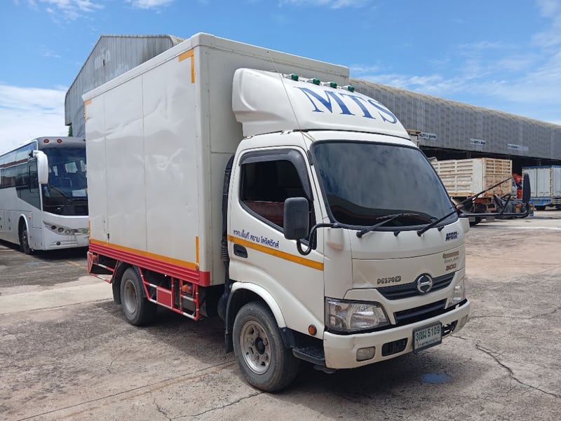 HINO 300 INNOVATOR (ATOM)  XZU600R-4W