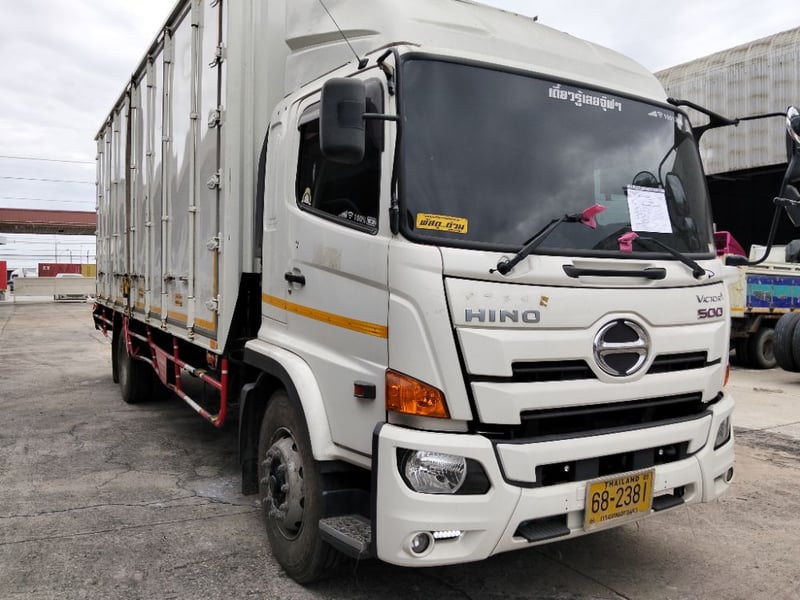 HINO HINO DOMINATOR500 	"HINO FC9JE1A-CBAHF  210แรงม้า รถบรรทุก 6ล้อ ดั้มพ์ ปี2021 เลขไมล์น้อยกว่า 500,000 กม.