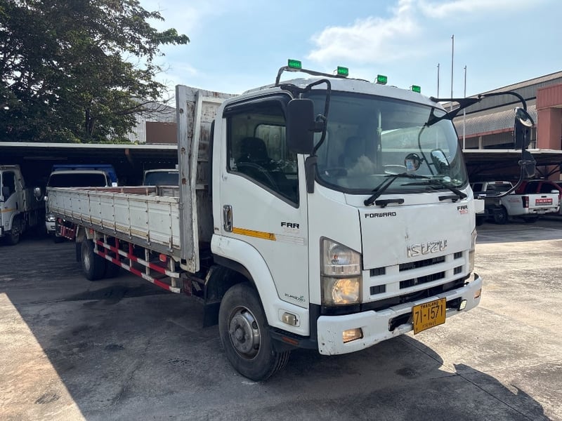 ISUZU ISUZU FRR190 FRR90NNXXQ 190แรงม้า รถบรรทุก 6ล้อ กระบะเหล็ก ปี2014