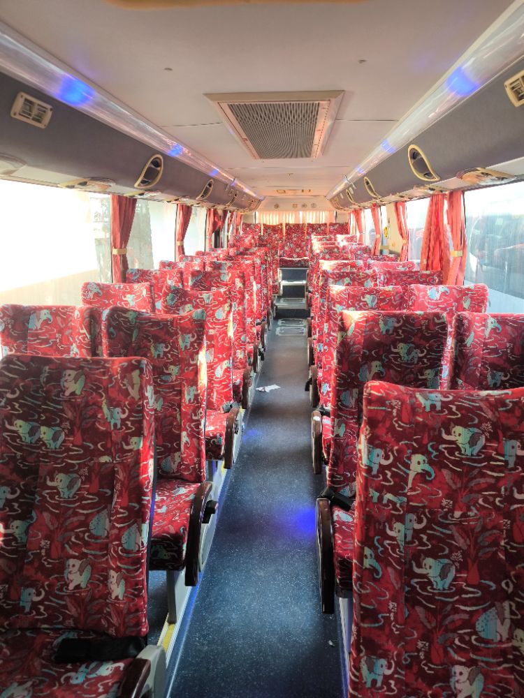 "SUNLONG SLK6122D รถโดยสารบัส 43 ที่นั่ง" จดทะเบียนปี2015 ไมล์น้อยกว่า600,000 "SUNLONG SLK6122D รถโดยสารบัส 43 ที่นั่ง" จดทะเบียนปี2015 ไมล์น้อยกว่า600,000