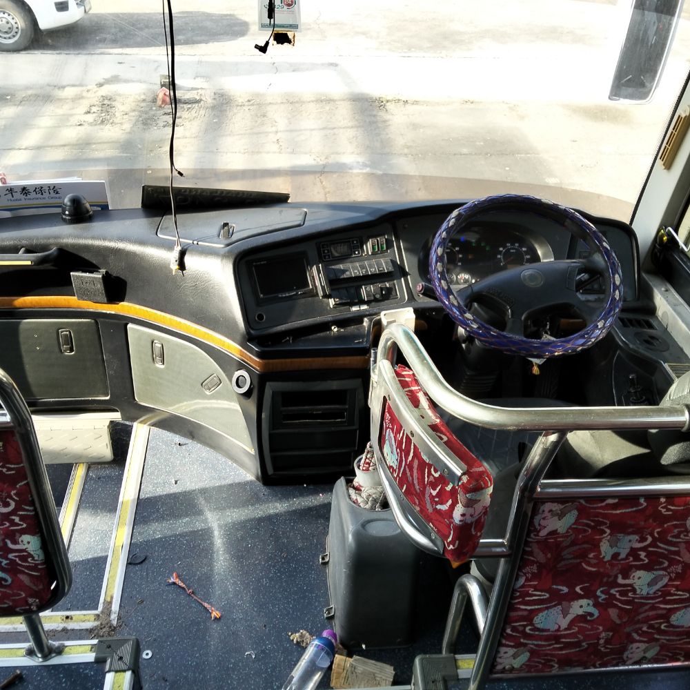 "SUNLONG SLK6122D รถโดยสารบัส 43 ที่นั่ง" จดทะเบียนปี2015 ไมล์น้อยกว่า600,000 "SUNLONG SLK6122D รถโดยสารบัส 43 ที่นั่ง" จดทะเบียนปี2015 ไมล์น้อยกว่า600,000