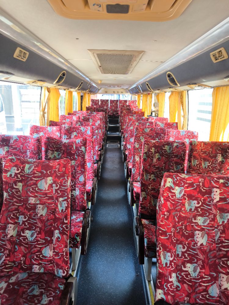 "SUNLONG SLK6122D รถโดยสารบัส 43 ที่นั่ง" จดทะเบียนปี2015 ไมล์น้อยกว่า600,000 "SUNLONG SLK6122D รถโดยสารบัส 43 ที่นั่ง" จดทะเบียนปี2015 ไมล์น้อยกว่า600,000