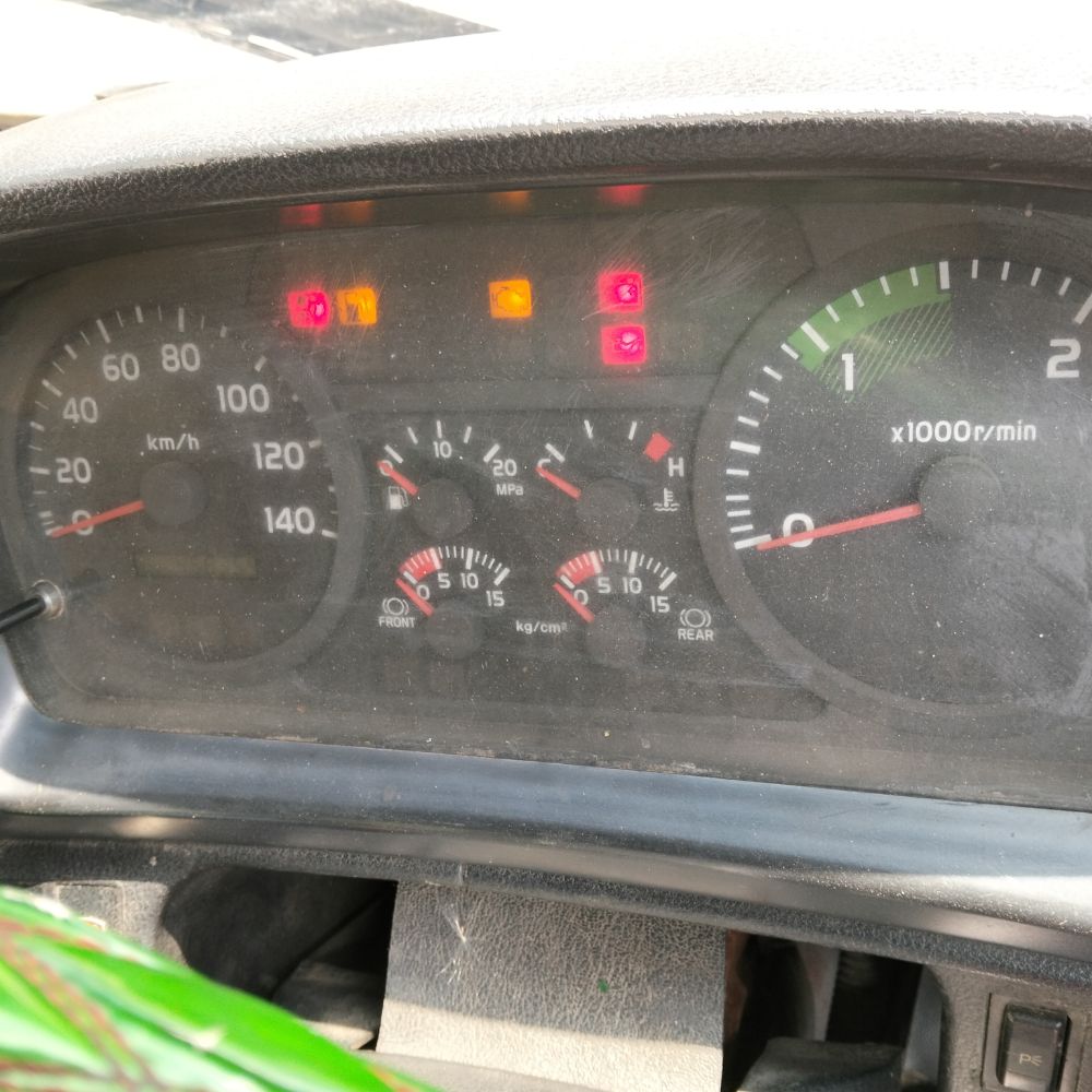 HINO HINO 500 "HINO FM2PNMD 315แรงม้า รถบรรทุก 12ล้อ ตู้แห้ง ปี2012 เลขไมล์น้อยกว่า 500,000 กม. HINO HINO 500 "HINO FM2PNMD 315แรงม้า รถบรรทุก 12ล้อ ตู้แห้ง ปี2012 เลขไมล์น้อยกว่า 500,000 กม.