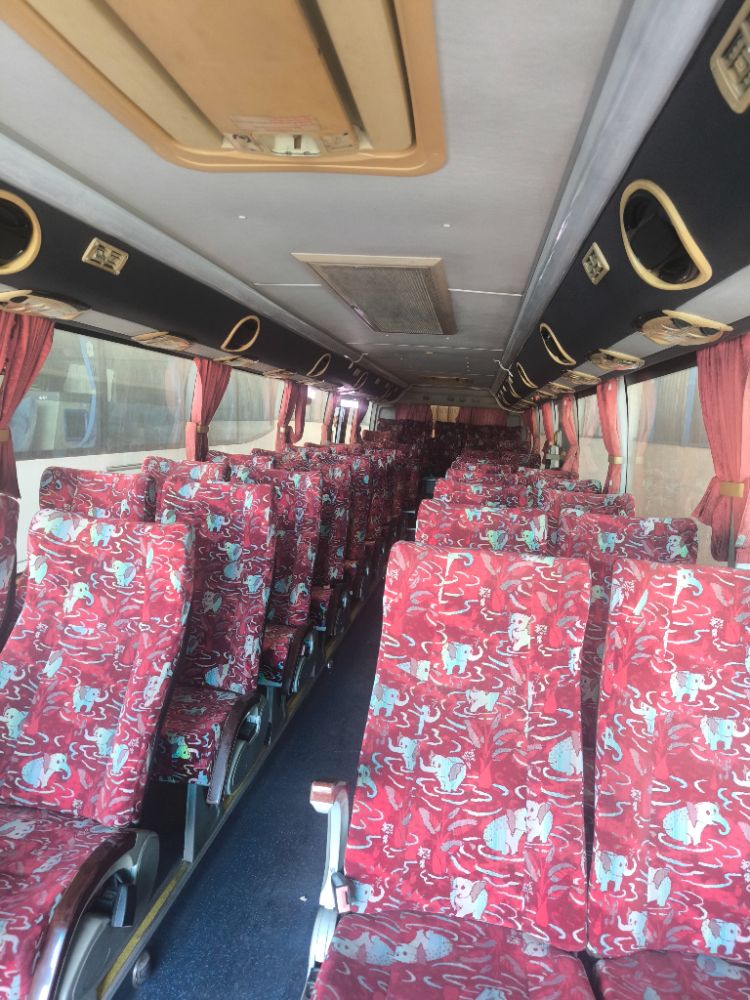 SUNLONG SLK6122D รถโดยสารบัส 43 ที่นั่ง" จดทะเบียนปี2015 ไมล์น้อยกว่า600,000 SUNLONG SLK6122D รถโดยสารบัส 43 ที่นั่ง" จดทะเบียนปี2015 ไมล์น้อยกว่า600,000