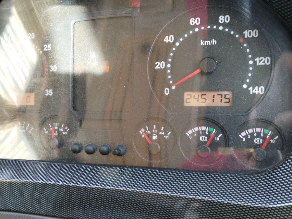 BUS "SUNLONG SLK6930D รถบัส 32 ที่นั่ง" จดทะเบียนปี2016 ไมล์น้อยกว่า400,000 BUS "SUNLONG SLK6930D รถบัส 32 ที่นั่ง" จดทะเบียนปี2016 ไมล์น้อยกว่า400,000