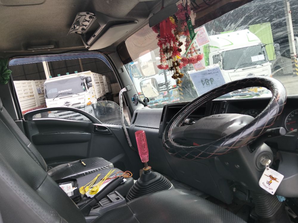 ISUZU ISUZU FRR210 "FRR90LSXXU ISUZU 210แรงม้า รถบรรทุก 6ล้อ ตู้แห้ง ปี2019 เลขไมล์น้อยกว่า 100,000 กม. ISUZU ISUZU FRR210 "FRR90LSXXU ISUZU 210แรงม้า รถบรรทุก 6ล้อ ตู้แห้ง ปี2019 เลขไมล์น้อยกว่า 100,000 กม.