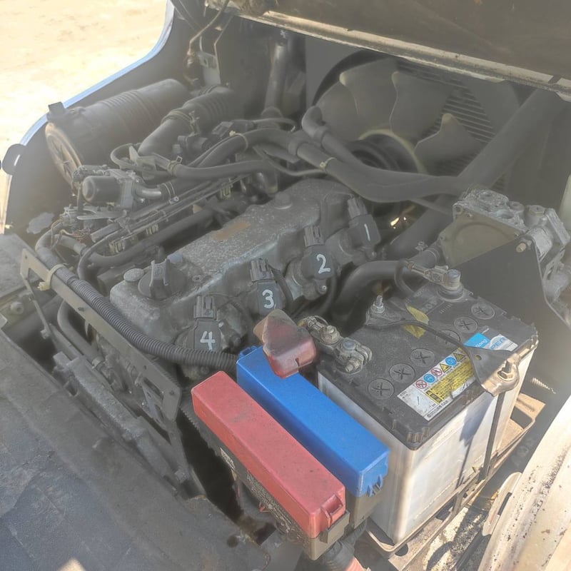 Nissan 2 ตัน เบนซิล+แก๊ส พร้อมใช้งาน ต่อรองราคาได้ Nissan 2 ตัน เบนซิล+แก๊ส พร้อมใช้งาน ต่อรองราคาได้