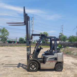 Nissan 2 ตัน เบนซิล+แก๊ส พร้อมใช้งาน ต่อรองราคาได้ Nissan 2 ตัน เบนซิล+แก๊ส พร้อมใช้งาน ต่อรองราคาได้