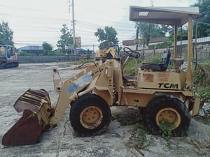 รถตักล้อยาง TCM808 ขายตามสภาพ รถอยู่ลำพูน