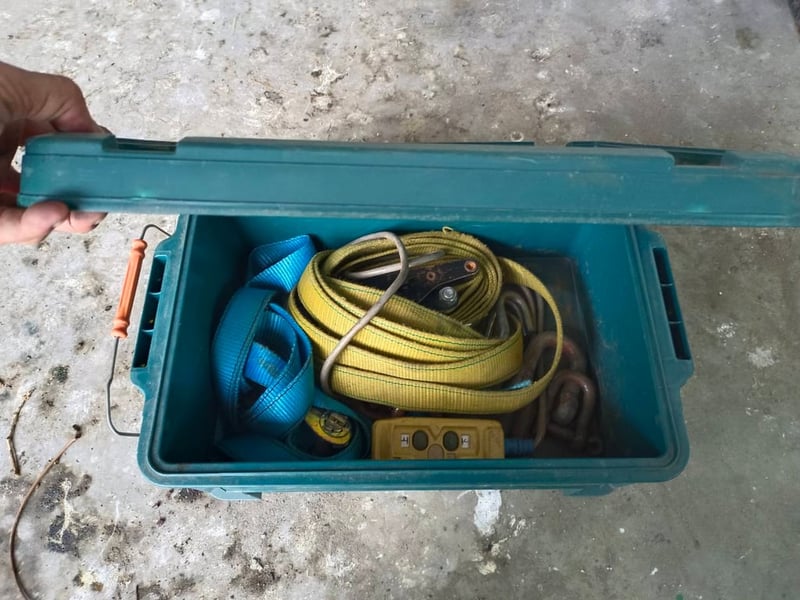 รถกระเช้าไฟฟ้า GENIE AWP-25S ทำงานได้สูง 9.6เมตร สามารถขึ้นรถกะบะได้