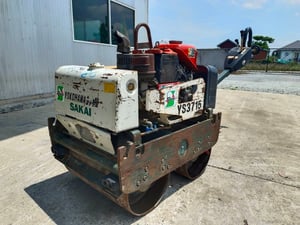 ขออนุญาติเสนอสินค้าครับ รถบดสั่นสะเทือนแบบเดินตาม SAKAI SV60ST SN:21356 นำเข้ายี่ปุ่น ไม่เคยใช้งานในไทย 