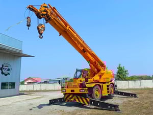 ขออนุญาติเสนอสินค้าครับ รถเครน TADANO GR-250N-1 นำเข้ายี่ปุ่น ไม่เคยใช้งานในไทย  
