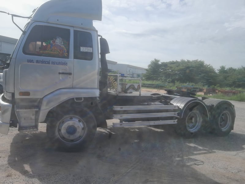 ขายหัวลาก UD 320 สภาพพร้อมใช้