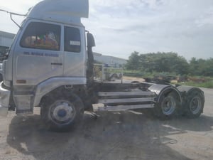 ขายหัวลาก UD 320 สภาพพร้อมใช้