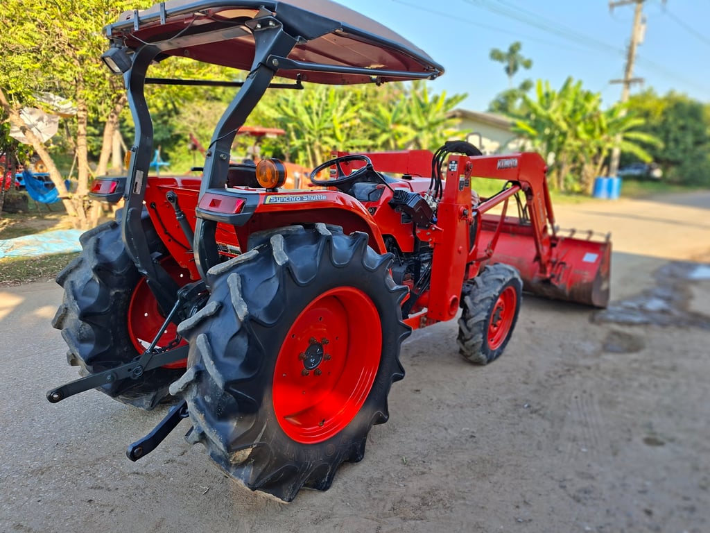 รถตักคูโบต้าL5018 4WD 