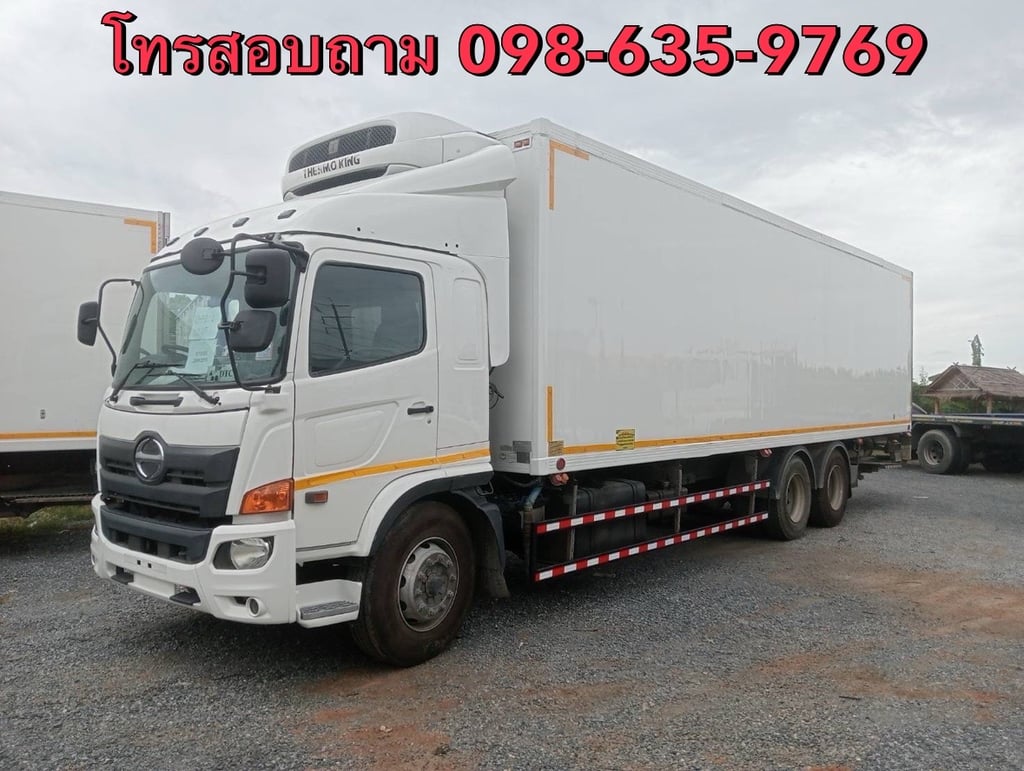HINO FL 260แรงม้า รถบรรทุก 10ล้อ ตู้เย็น ปี2017
