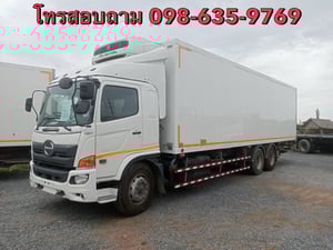 HINO FL 260แรงม้า รถบรรทุก 10ล้อ ตู้เย็น ปี2017