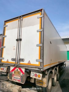 ขายหาง3เพลาตู้เย็น แอร์carrier ยาว12เมตรครึ่ง