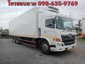 HINO FL 260แรงม้า รถบรรทุก 10ล้อ ตู้เย็น ปี2017