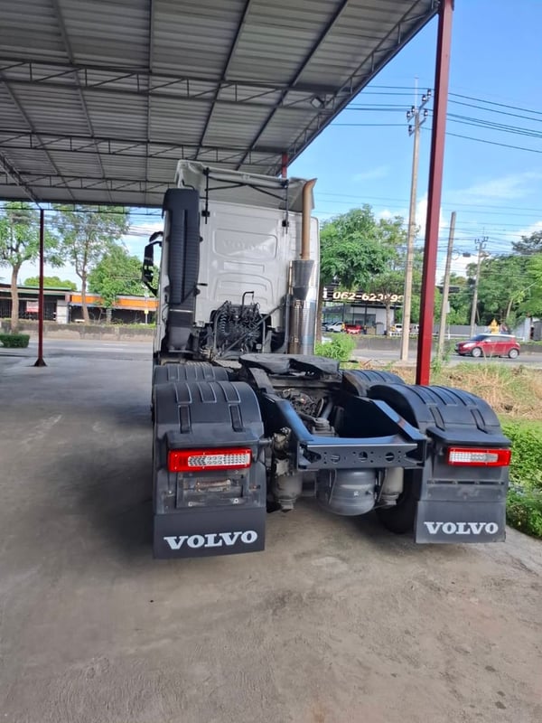 VOLVO FH 440แรงม้า รถบรรทุก 10ล้อ หัวลาก เฉพาะหัว ปี2017