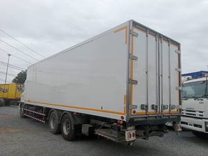 HINO FL 260แรงม้า รถบรรทุก 10ล้อ ตู้เย็น ปี2017