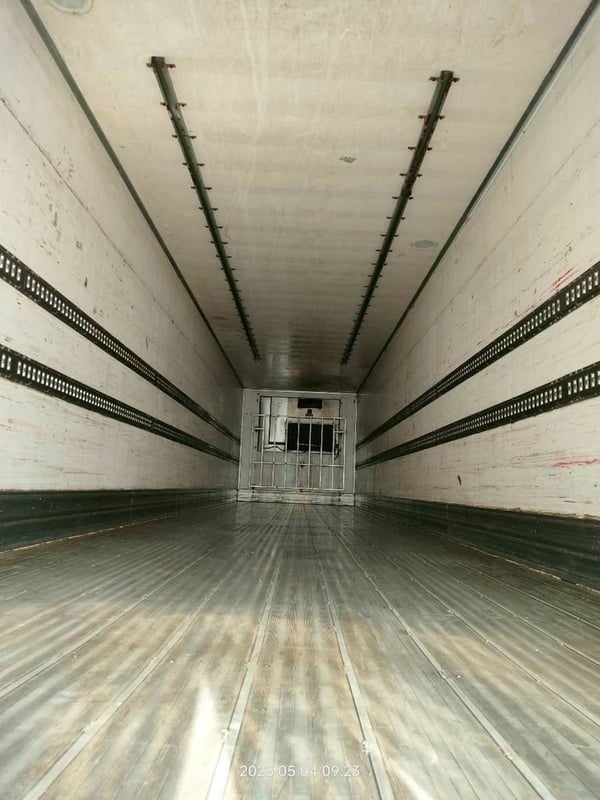 ขายหาง3เพลาตู้เย็น แอร์carrier ยาว12เมตรครึ่ง